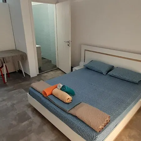 Portoagali Apartment